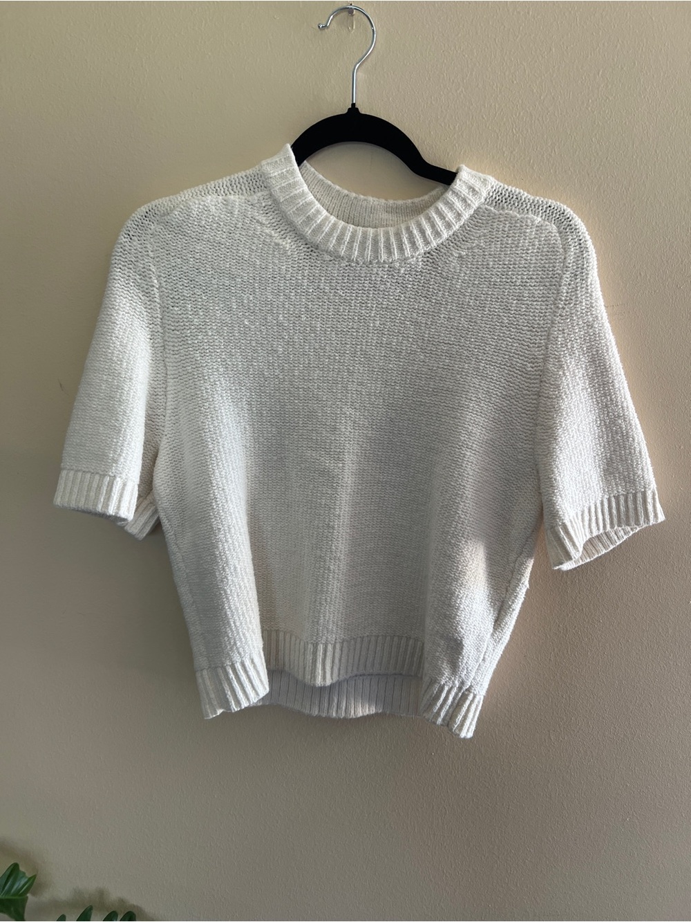 Abercrombie & Fitch Cream Ribbed Crewneck Sweater